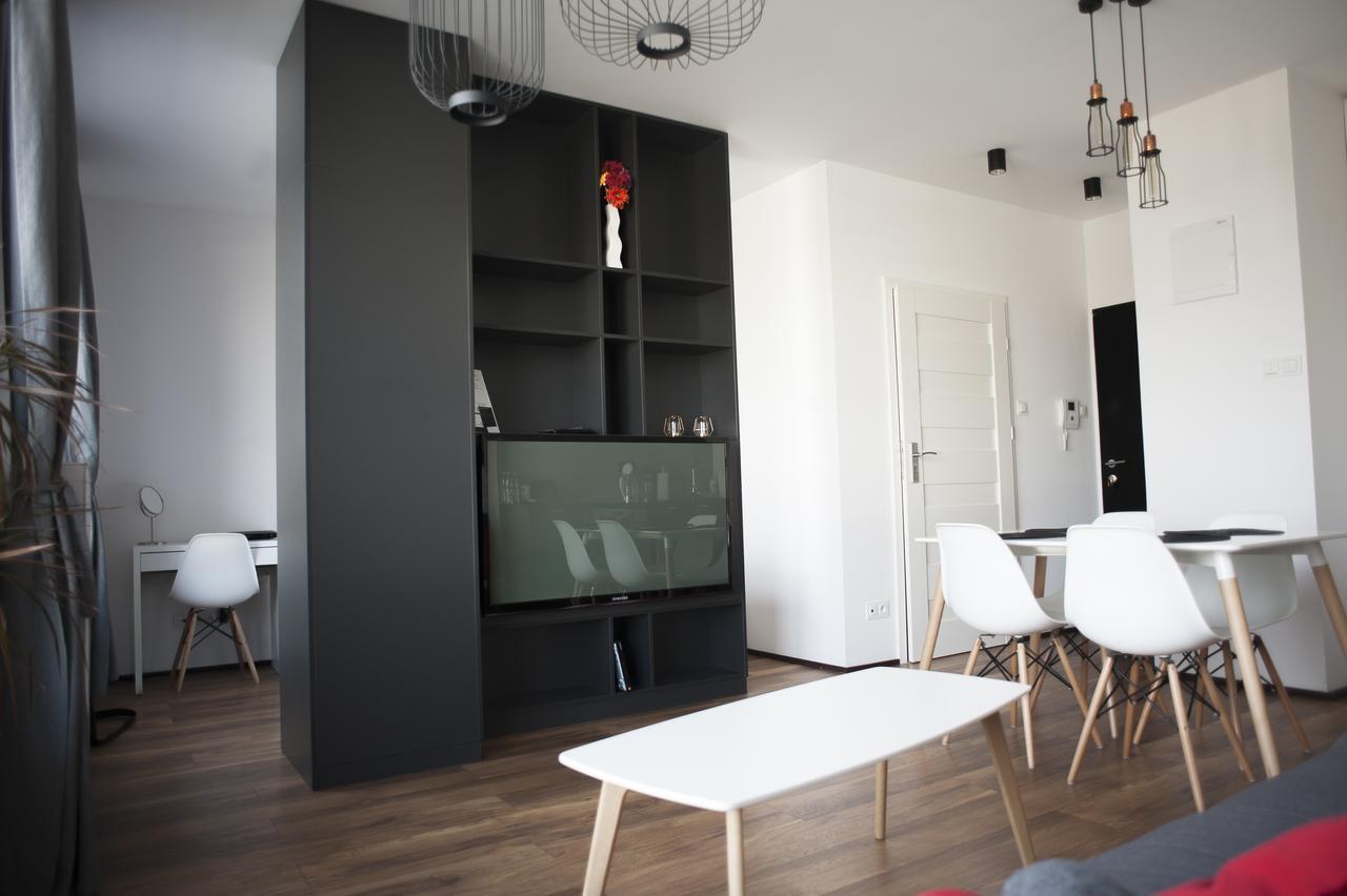 Warsaw Night Apartments Siedmiogrodzka Bagian luar foto